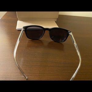 Burberry Sunglasses for women. Brand new.